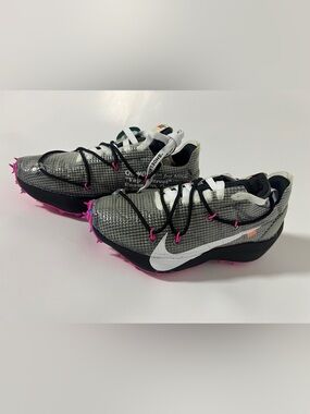 Off-White x Nike Women’s Vapor Street 'Laser Fuchsia'
